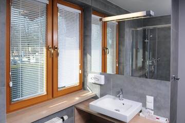 Фото номера Апартаменты-студио Апарт-отели Apartamenty Ciechocinek SPA г. Цехоцинек 3