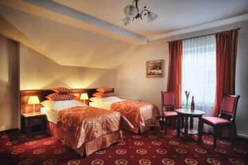 Фото Отель Hotel Kopernik г. Цехоцинек 4