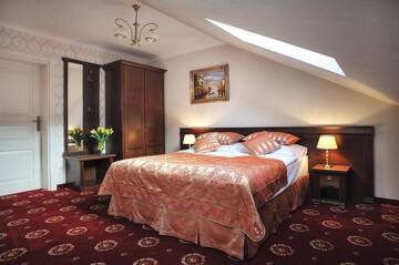 Фото Отель Hotel Kopernik г. Цехоцинек 3