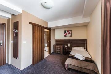 Фото номера Одноместный номер Отель Hotel Austeria Conference &amp; Spa г. Цехоцинек 3